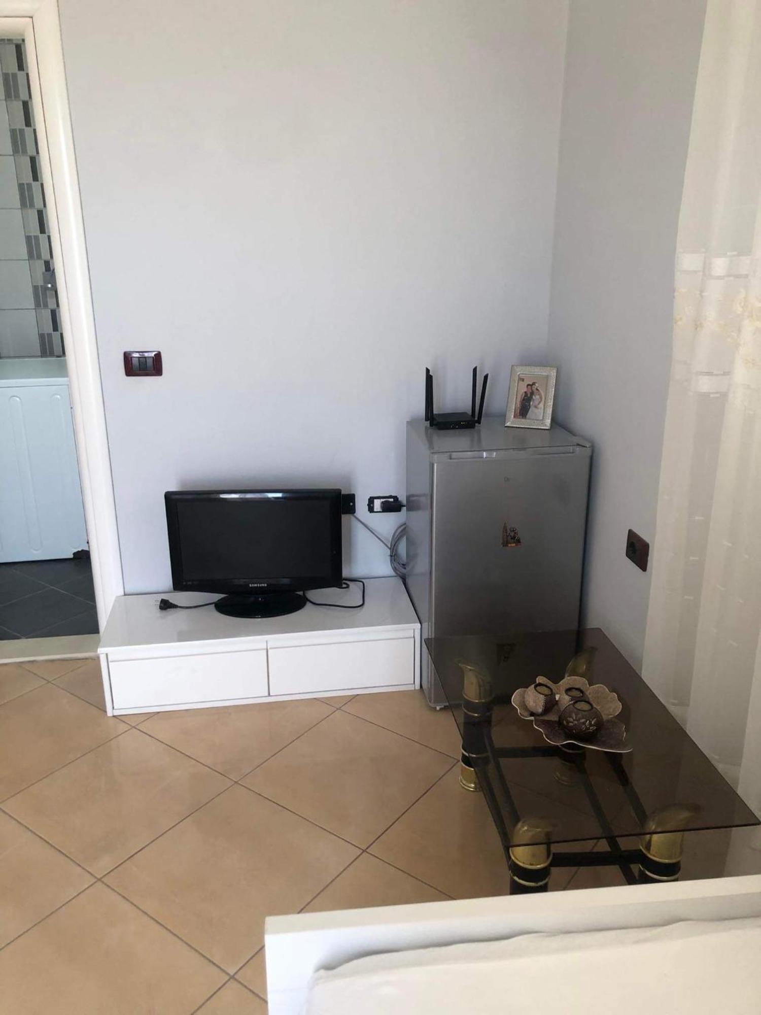 Vila Olti Vlorë Exterior foto
